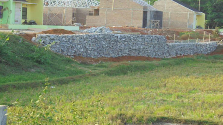 Pekerjaan Brojong Blok H